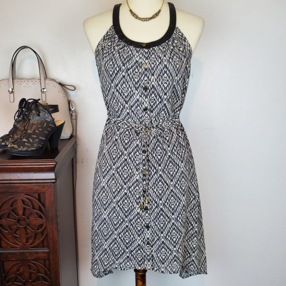 Forever 21 Sleeveless Shark Bite Hem Drawstring Waist Dress Size XS